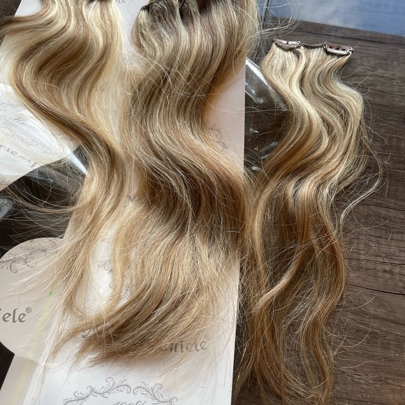 14 inch clip in hair extensions - Picture 4 of 6